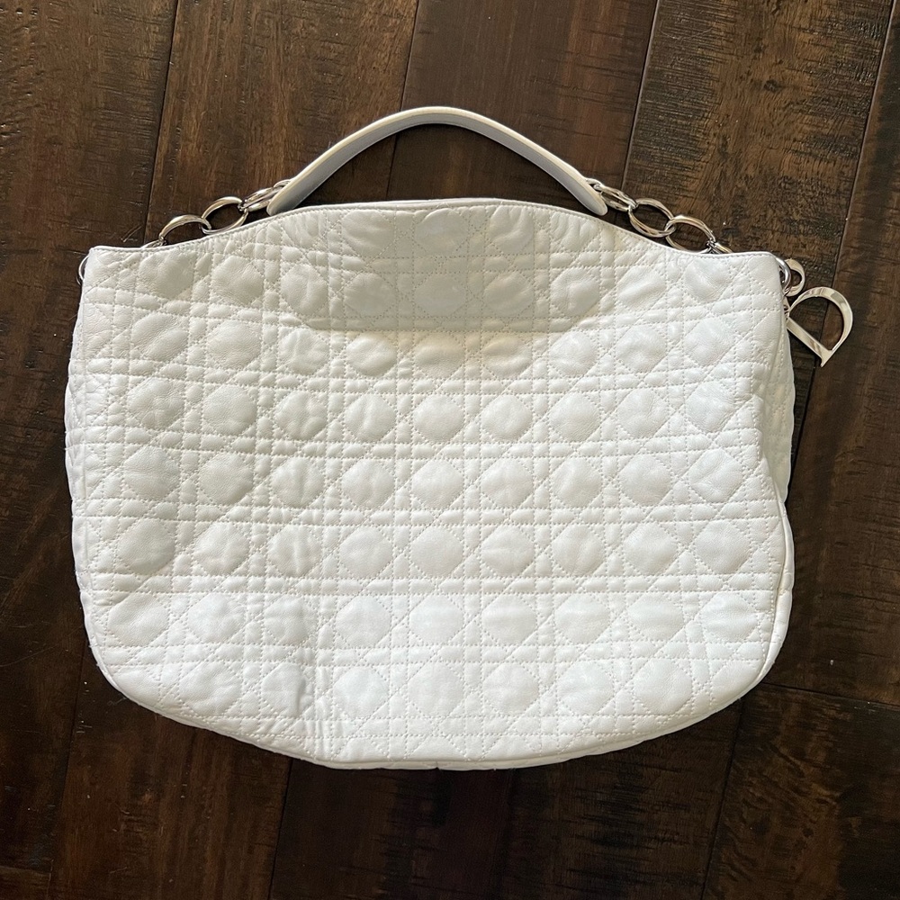 Dior Cannage Large Soft Lambskin Hobo - Picture 4 of 12
